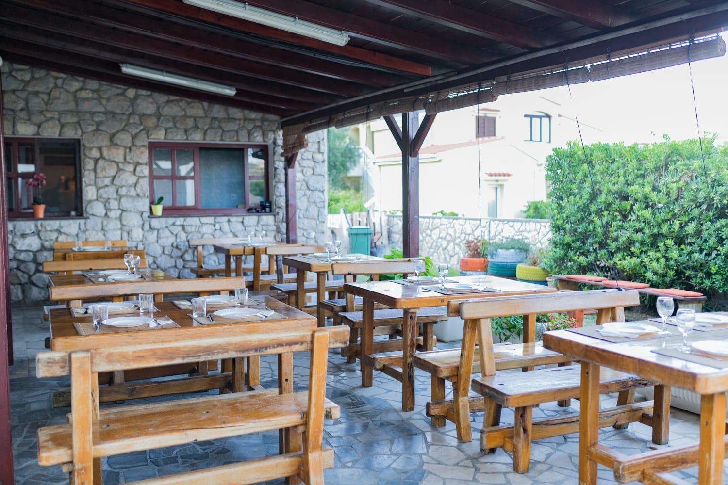 Mb Pag Bed&Breakfast Pag Town Buitenkant foto