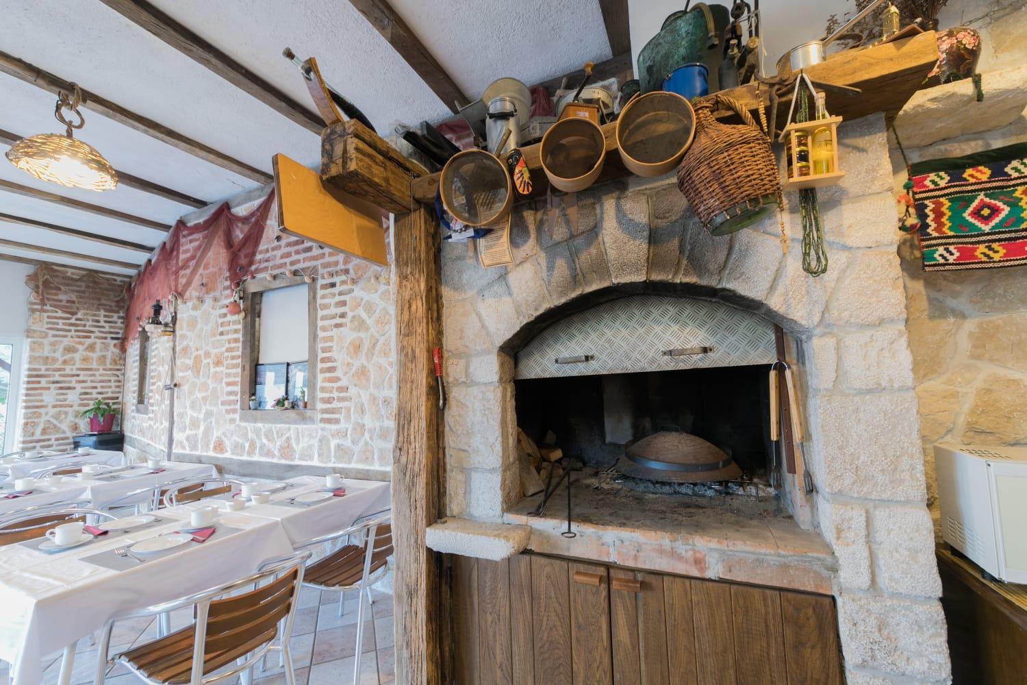 Mb Pag Bed&Breakfast Pag Town Buitenkant foto