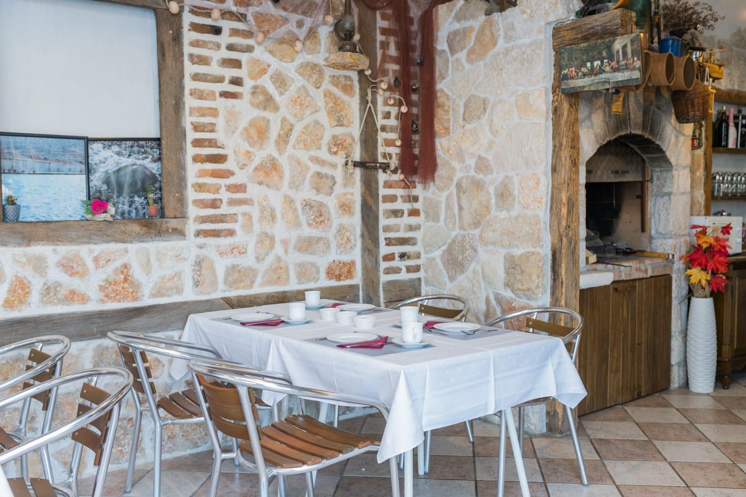 Mb Pag Bed&Breakfast Pag Town Buitenkant foto